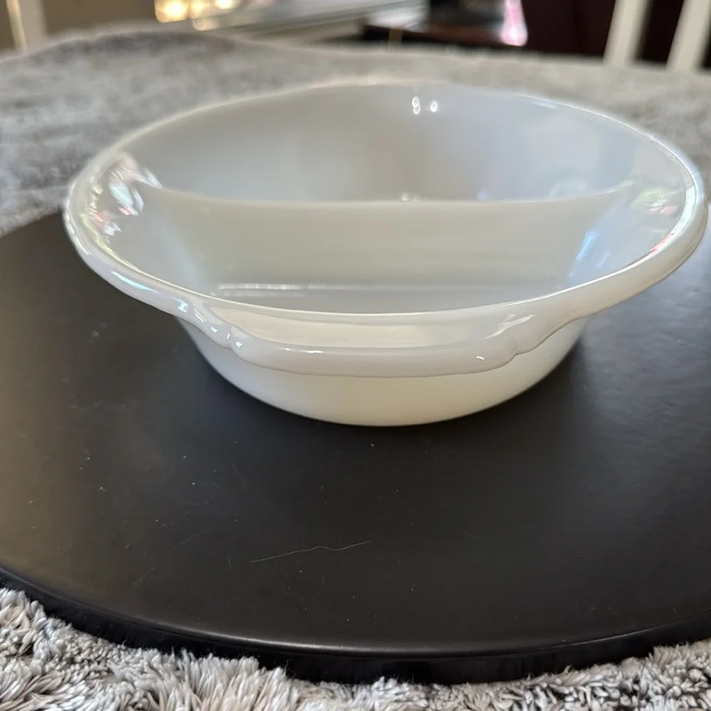 Vintage Anchor Hocking Fire King White Milk Glass Divided‎ Baking Dish Model 468